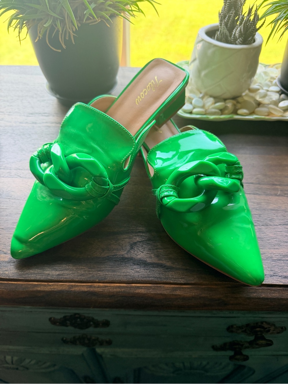 Women's Patent Pointed-Toe Green Slip-On Mules